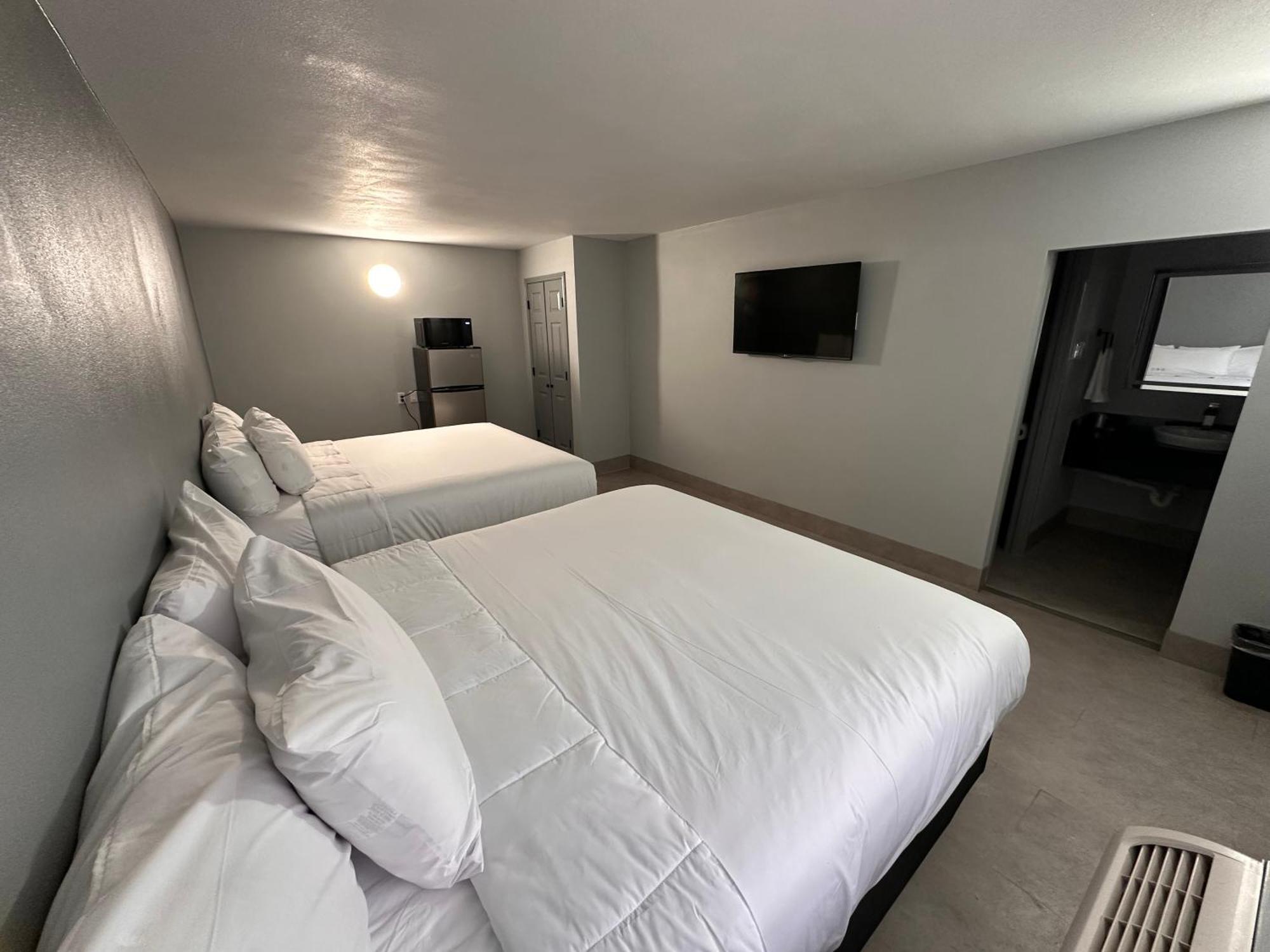 Scottish Inns & Suites Texas City Exteriör bild