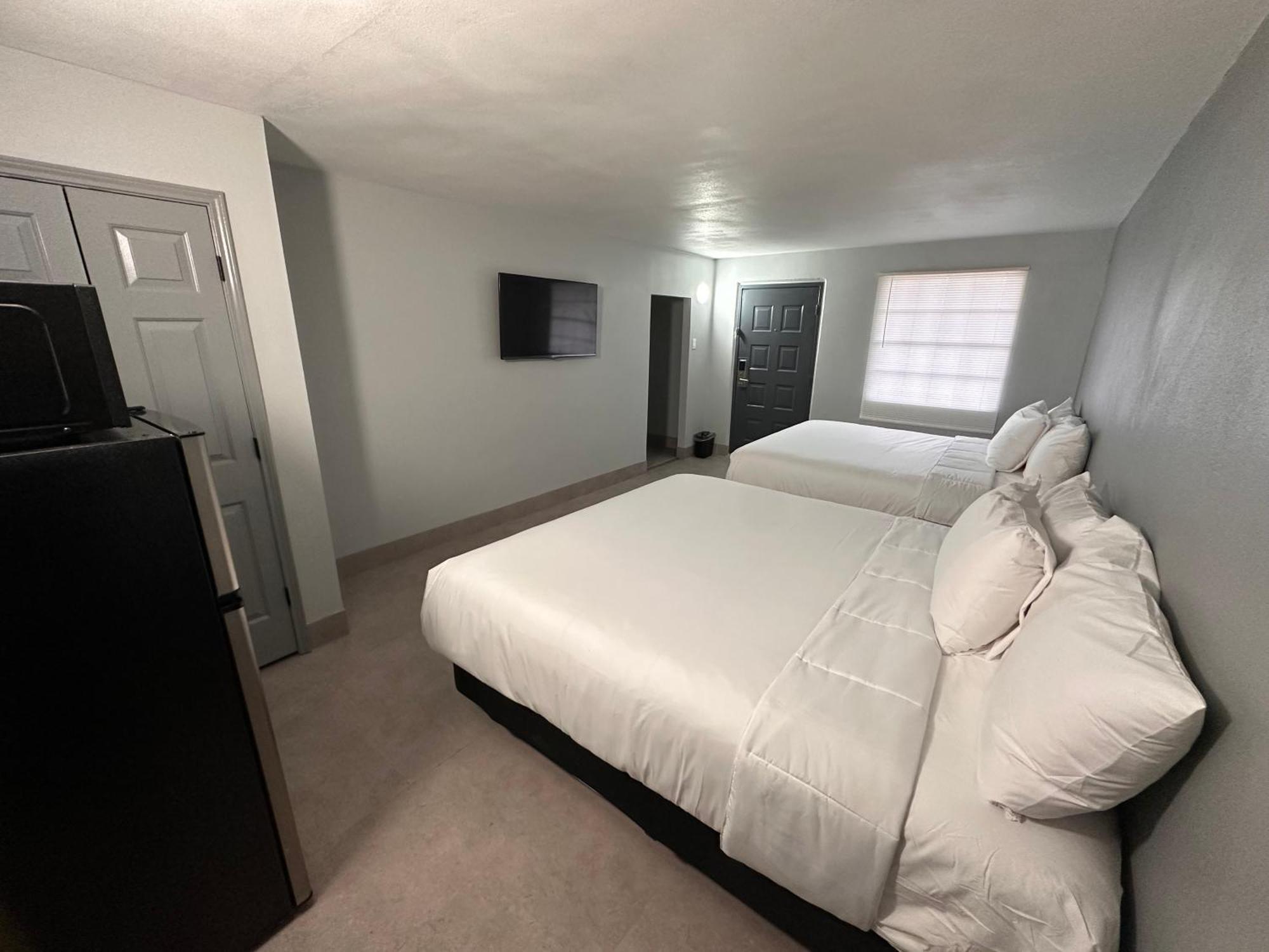 Scottish Inns & Suites Texas City Exteriör bild